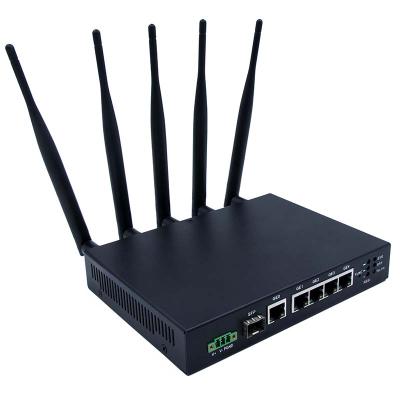 China Toputel Joint Stable Design 4G Mobile Modern Industrial Router RG4000 Supports 802.11 B/G/N Wifi for sale