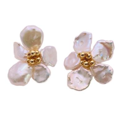 China Vintage Baroque Gold Pearl Flower Petal Brass Stud Earrings for sale