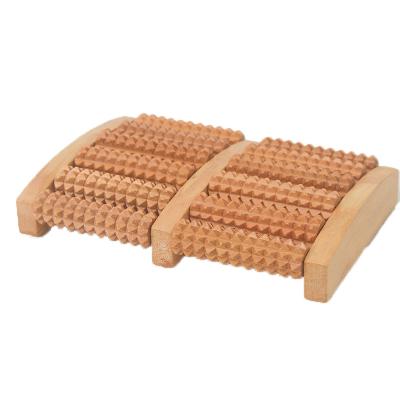 China Wooden Type Comfortable and Relaxing Foot Roller Solid Wood Ball Foot Massager Leg Foot Massager Home Foot Acupoint à venda