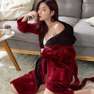 China QUICK DRY women's loungewear pajamas woman spa robe plus size nightgown hot sale bathrobe for sale