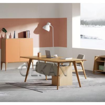 China Modern Hospital Furniture Style Wooden Director Office Table and Chair Doctor Office Desk for sale