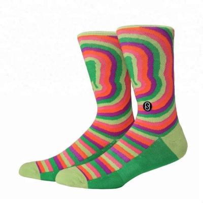 China Wholesale Custom Colorful Cotton Comfortable Knitting Socks Luxury Men Antibacterial for sale