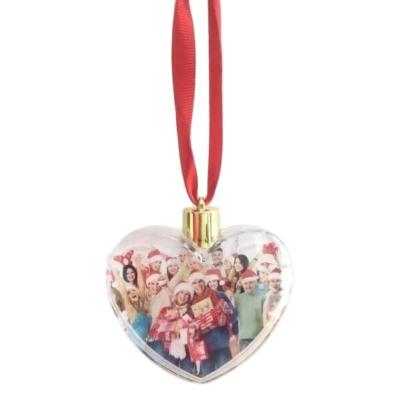 China Plastic Decorative Photo Frame Heart Picture Cavity Box Photo Ornament For Christmas And Wedding for sale