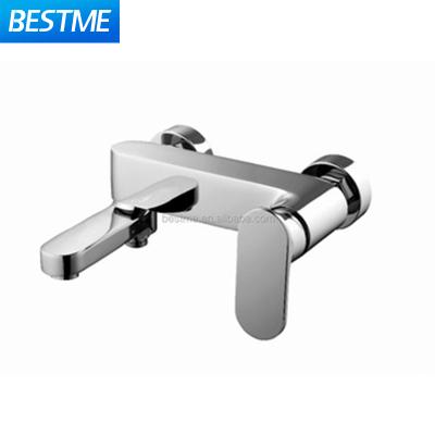 China Without Slide Bar Hotel Villa Bathroom Wall Mount Bath Shower Faucet European Brass Material for sale