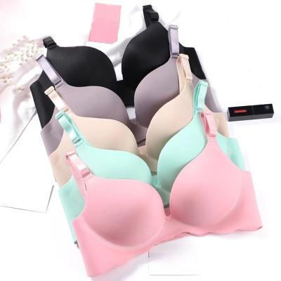 China New Macaroon Girl's QUICK DRY One Piece Seamless Bra Soft Wavy Edges No Steel Ring Underwear Gather Bra for sale