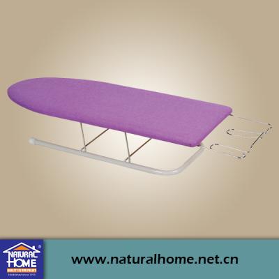 China 2016 New Customs Folding Size Felt Boards Small Folding Wood Table Ironing Board for sale