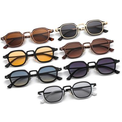 China Fashion Sunglasses Steampunk Ins Style Square Metal Frame Sunglasses Trending Sunglasses for sale