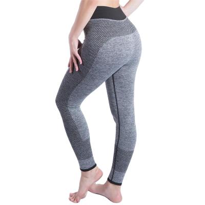 China New Type S/M/L/XL Yoga Pants Seamless Glamorous Prices Comfortable Tight Tight Seamless Set for sale