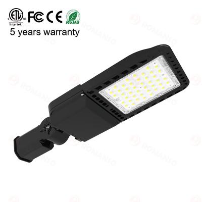 China 2022 ROAD Romanso Commercial LED Shoe Box Lights Waterproof Led Street Light Shoe Box Outdoor Lighting IP65 for sale