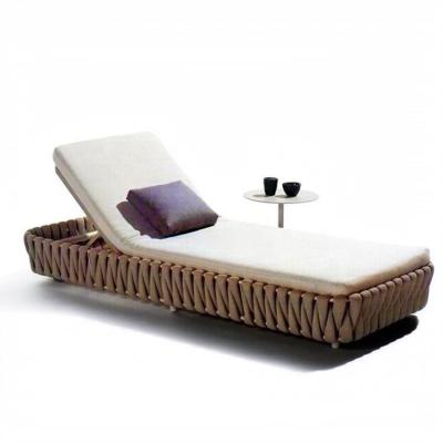 China Modern Design Modern Sun Weaving Outdoor Furniture With Aluminum Frame Leisure Outside Chaise Lounge Daybed for sale