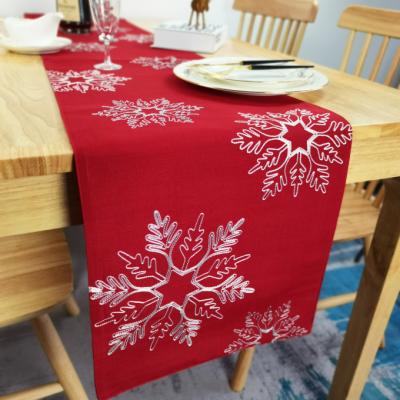 China China Embroidery Embroidered Runner Restaurant Christmas Decoration Polyester Dining Table Runner for sale