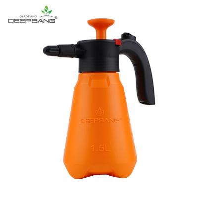 China Garden Spray Garden Tools Spray Manual Mist Bottle Pressure Pump Spray Garden Sprayer for sale