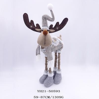 China Customized Christmas Family Reindeer Decoration Christmas Lying Down Deer / Standing Deer With 4 Legs for sale