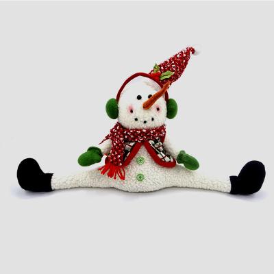 China Sitting Plush Toy Wholesale Christmas Decoration 23CM Snowman Christmas Door Stopper for sale