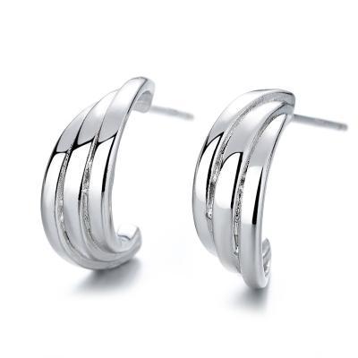 China Soft jewelry of the new small simple geometric stud earrings fashion silver CLASSIC needle women's c-shaped earrings for sale