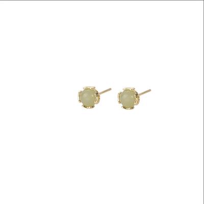 China Fashion Simple Emerald Stud Earrings Women Small Jade Earrings Soft Soft High-end Earrings Korean Style Trendy Fashion New for sale