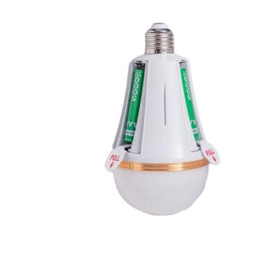 China Residential Practical Emergency LED Bulb Rechargeable Light Bulb With Two Battery Cable 20w Rechargeable Bulbs for sale