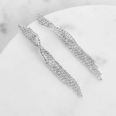 China FASHIONABLE Three-dimensional Long Fringe Earrings All-match Spiral Twisted Delicate Pearl-set Diamond Earrings Female Earrings for sale