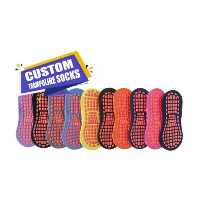 China Breathable Breathable Custom Trampoline Boots Adult Cotton Anti Slip Jump Grip Boots Logo Custom Trampoline Socks for sale