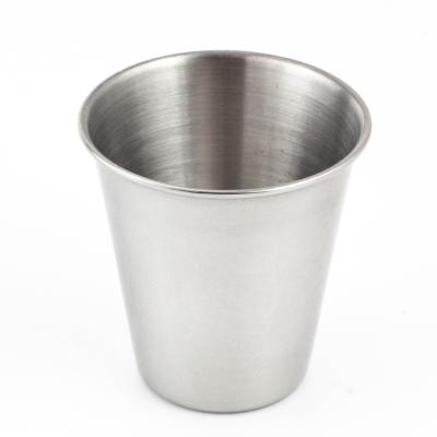 China 2022 Wholesale Cheap Custom Spirit Bar Tools 1oz Mini LOGO Color 304 Stainless Steel Beer Mug Durable Shot Glass With Carry Bag for sale