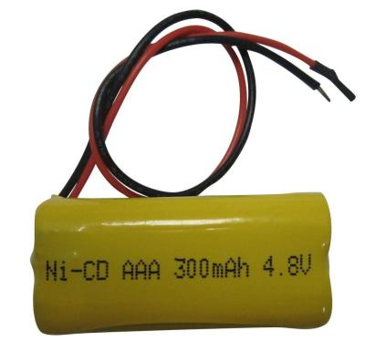 Китай Перезаряжаемые блок батарей AAA 4.8V 300mAh Ni-КОМПАКТНОГО ДИСКА с ведущими проводами продается