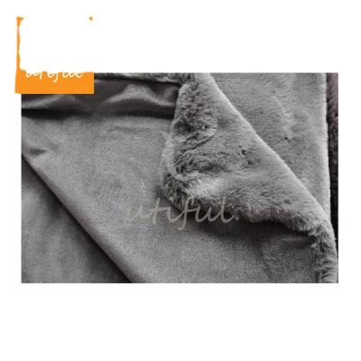 China Anti-Static 100% Polyester Gray Solid Rabbit Faux Fur Fleece Fabric For Blanket Throw for sale