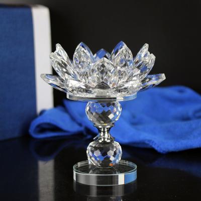 China High Quality Lotus Candle Tealight Holder Europe Feng Shui Crystal Glass Wedding Candlestick Holder for sale