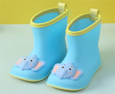 China Fashion Trend Return Good Product Wholesale Waterproof Boots Anime Shoes Blue Rain Boot for sale