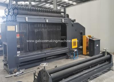 China 60x70mm Gabion Mesh Machine For PVC Coated Wire With 2300mm Weaving Width for sale