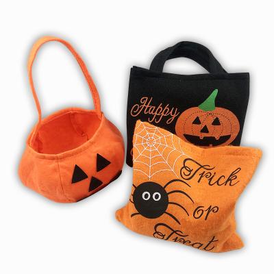 China Recyclable Halloween Series Bulk Custom Non-Woven Bags Goodie Treat Bag Party Gift Tote Bag With Handle for sale