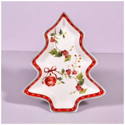 China Factory Price Sustainable Christmas Ceramic Dish In Tree Shape -220mm New Bone China Dish for sale