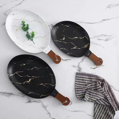 China Wholesale Viable Unique Irregular Ceramic Party Serveware Wedding Hotel Design Marble Dishes With Bamboo Handle for sale