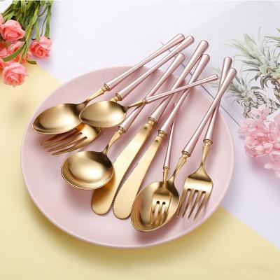 China Sustainable Nordic Style Luxury Gold Flatware Set Matte Silverware With Thin Waist/18/10, SS304 for sale