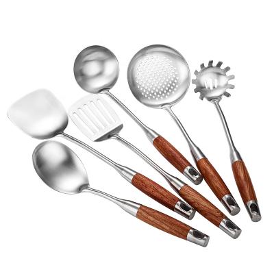 China Sustainable DAOQI Kitchen Utensils Set , Stainless Steel Kitchen Cooking Utensils Set With Wooden Handle for sale