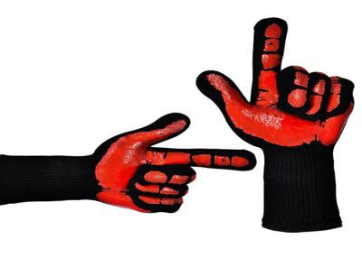 Chine Gants résistants à la chaleur de BBQ d'impression de silicone, gants résistants à la chaleur extrêmes pour griller à vendre