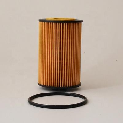 China Car Spare Parts Oil Filter Lubricant Filter 03N115562 E340H D247 HU 7020 OX 787D TT Roadster for sale