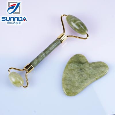 China Double rollers and beauty light green anti-aging Jade Roller Gua Sha Set guasha board quartz jade massager with box for sale