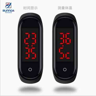 China Touch Screen Body Fitness Smart Watch Body Temperature Testing Heart Rate Smart Bracelet for sale