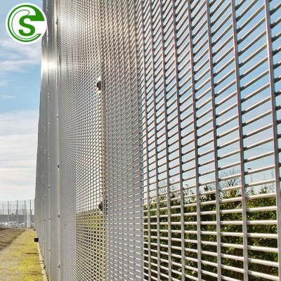 China Easily Assembled High Risk Site Guard Against Theft Border Fence High Security Barrier 358 for sale