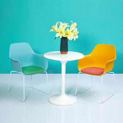 China Cheap Modern Wholesale China White Cheap Colorful PP Dinner Dining Plastic Chairs for sale