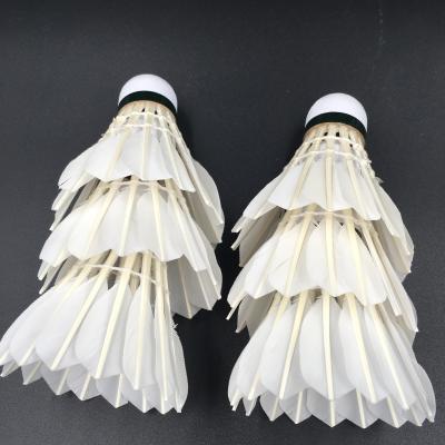 China High Quality Trainning Low Price Brand Badminton Shuttlecock OEM for sale