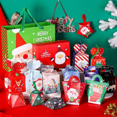 China Recyclable Christmas Gift Box Candy Apple Box Gift Bag Gift Bag Portable Packing Paper Bag With Low Moq for sale