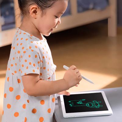 China Handwriting Maker Shockproof Portable Electronic Drawing Board LCD Screen Writing Tablet With Screen Lock for sale