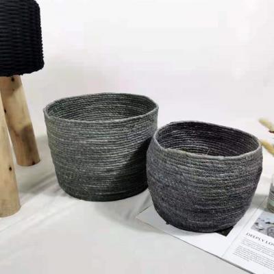 China Viable Plant Flower Pot Set Round Hanging Flower Pot Hand - Woven Straw Basket for sale