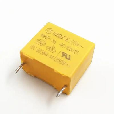 中国 0.68UF 275V AC MKP-X2 ポリプロピレンコンデンサー CQC 販売のため