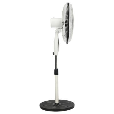 China Adjustable Hot Sale Electronic Component Water Fan Cooler Spare Parts Rechargeable Wind Support Fan for sale