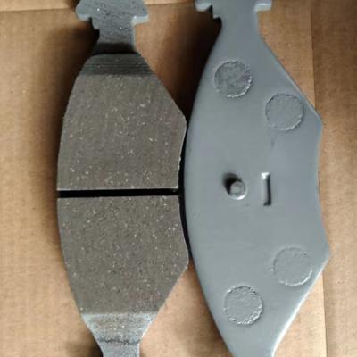 China reasonable price Low-metallic / semi-metallic / ceramic D350 / WVA21193 / GDB958 premium passenger car auto brake pad for sale