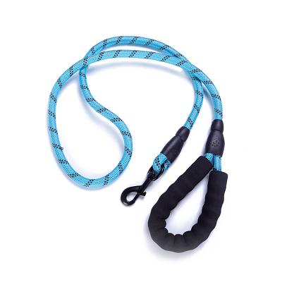 China High Quality Thoughtful Rope Leash Dog Leash With Water Bottle For Wholesale for sale