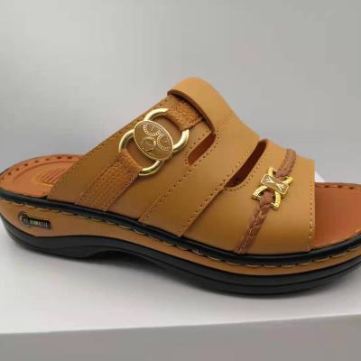 China Fashion Trend Casual Men Shoes Classic Arabian Slipper Beach Sandal And Men Slipper for sale