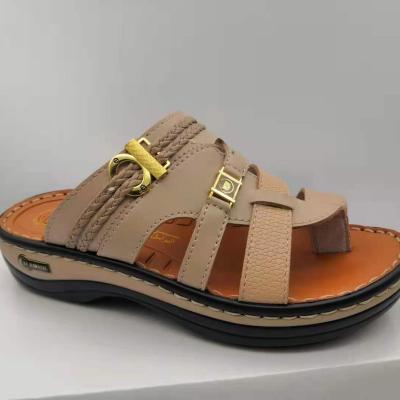 China Fashion Trend Hot Selling Slipper Beach Sandal And Popular Classic Arab Men Slipper for sale